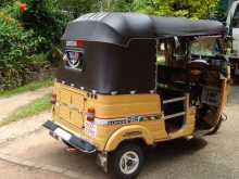 https://riyasewana.com/uploads/bajaj-2-stoke-141133464633.jpg