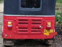 https://riyasewana.com/uploads/bajaj-2-stoke-151128534062.jpg