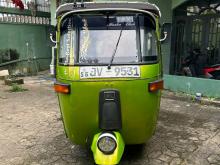 Bajaj 2 Stoke 2005 Three Wheel