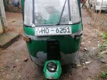 Bajaj 2 Stoke 2003 Three Wheel