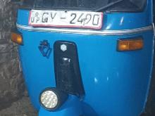 Bajaj RE 2019 Three Wheel