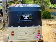 https://riyasewana.com/uploads/bajaj-2-stoke-42205104772.jpg