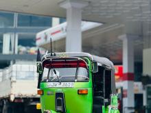 Bajaj 2 Stoke 2005 Three Wheel