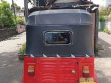 https://riyasewana.com/uploads/bajaj-2-storck-301126024902.jpg