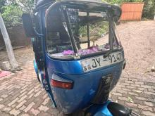 Bajaj 2 Stroke 2004 Three Wheel
