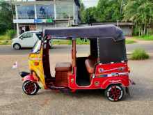 https://riyasewana.com/uploads/bajaj-2-stork-1996-138162212293.jpg