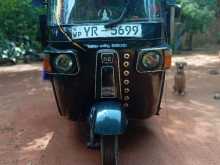 Bajaj 4 Stroke 2011 Three Wheel