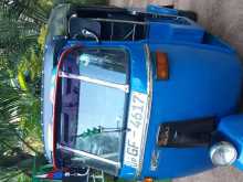Bajaj 2 Stork 2001 Three Wheel