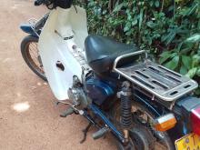 https://riyasewana.com/uploads/bajaj-2-storke-1110394719405.jpg