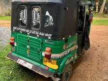 https://riyasewana.com/uploads/bajaj-2-storks-271523424512.jpg