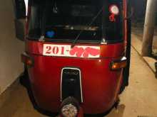 https://riyasewana.com/uploads/bajaj-2-stroak-211510124633.jpg