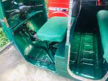 https://riyasewana.com/uploads/bajaj-2-strock-2004-47484212394.jpg