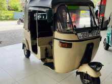https://riyasewana.com/uploads/bajaj-2-strok-1223484822592.jpg