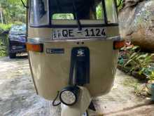 Bajaj 2 Stroke 2006 Three Wheel