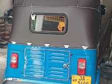 https://riyasewana.com/uploads/bajaj-2-strok-2004-1721505312462.jpg