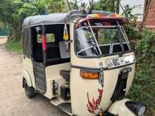 https://riyasewana.com/uploads/bajaj-2-strok-2005-1216063112213.jpg