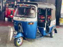 Bajaj 2 Stroke 2004 Three Wheel
