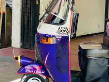 https://riyasewana.com/uploads/bajaj-2-stroke-1110315722152.jpg