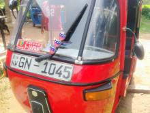 https://riyasewana.com/uploads/bajaj-2-stroke-111509156545.jpg