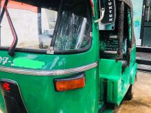 https://riyasewana.com/uploads/bajaj-2-stroke-111552176403.jpg