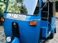 Bajaj 2 Stroke 2005 Three Wheel