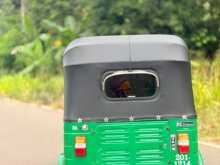 https://riyasewana.com/uploads/bajaj-2-stroke-1231049384.jpg
