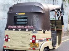 https://riyasewana.com/uploads/bajaj-2-stroke-1273436406379.jpg
