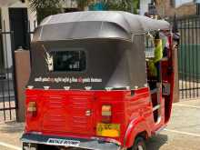 https://riyasewana.com/uploads/bajaj-2-stroke-1311575922253.jpg