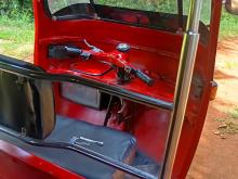 https://riyasewana.com/uploads/bajaj-2-stroke-1313051817855.jpg