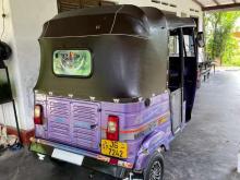 https://riyasewana.com/uploads/bajaj-2-stroke-141157026385.jpg