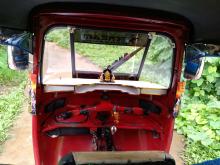 https://riyasewana.com/uploads/bajaj-2-stroke-141310056103.jpg