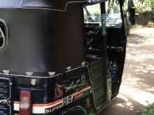 https://riyasewana.com/uploads/bajaj-2-stroke-1415532917632.jpg