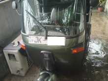 Bajaj 2 Stroke 2005 Three Wheel