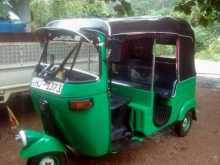 https://riyasewana.com/uploads/bajaj-2-stroke-151548274613.jpg