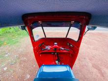 https://riyasewana.com/uploads/bajaj-2-stroke-15849186035.jpg