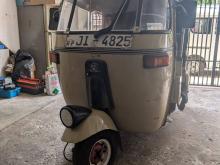 Bajaj 2 Stroke 2004 Three Wheel