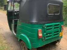 https://riyasewana.com/uploads/bajaj-2-stroke-161500244483.jpg