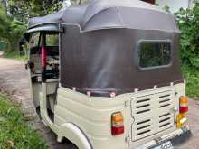 https://riyasewana.com/uploads/bajaj-2-stroke-16152317905.jpg