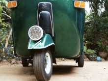 Bajaj 2 Stroke 2005 Three Wheel