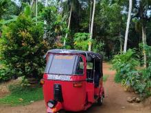 https://riyasewana.com/uploads/bajaj-2-stroke-16818136025.jpg