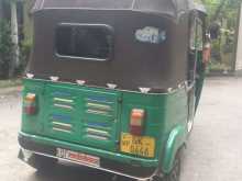 https://riyasewana.com/uploads/bajaj-2-stroke-171416584123.jpg
