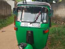 Bajaj 2 STROKE 2006 Three Wheel