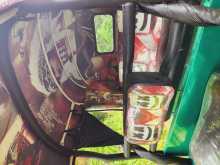https://riyasewana.com/uploads/bajaj-2-stroke-172149184043.jpg