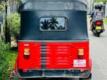 https://riyasewana.com/uploads/bajaj-2-stroke-181203114192.jpg
