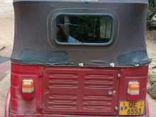 https://riyasewana.com/uploads/bajaj-2-stroke-181337274282.jpg