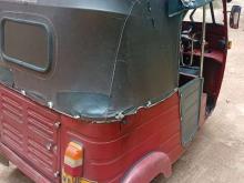 https://riyasewana.com/uploads/bajaj-2-stroke-181338096934.jpg