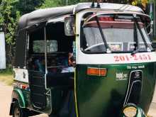 https://riyasewana.com/uploads/bajaj-2-stroke-181702204312.jpg