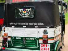 https://riyasewana.com/uploads/bajaj-2-stroke-181702204663.jpg