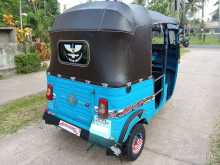 https://riyasewana.com/uploads/bajaj-2-stroke-18634304283.jpg