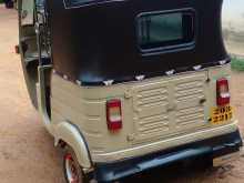 https://riyasewana.com/uploads/bajaj-2-stroke-18926324093.jpg